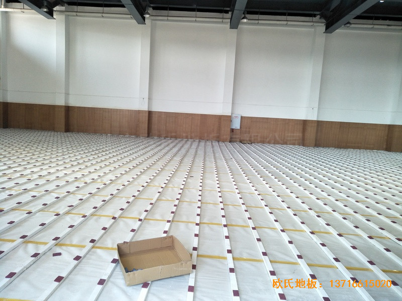 ���ϴ�W�A�ϳ�С�W�\���^�w��ľ�ذ尲�b����1